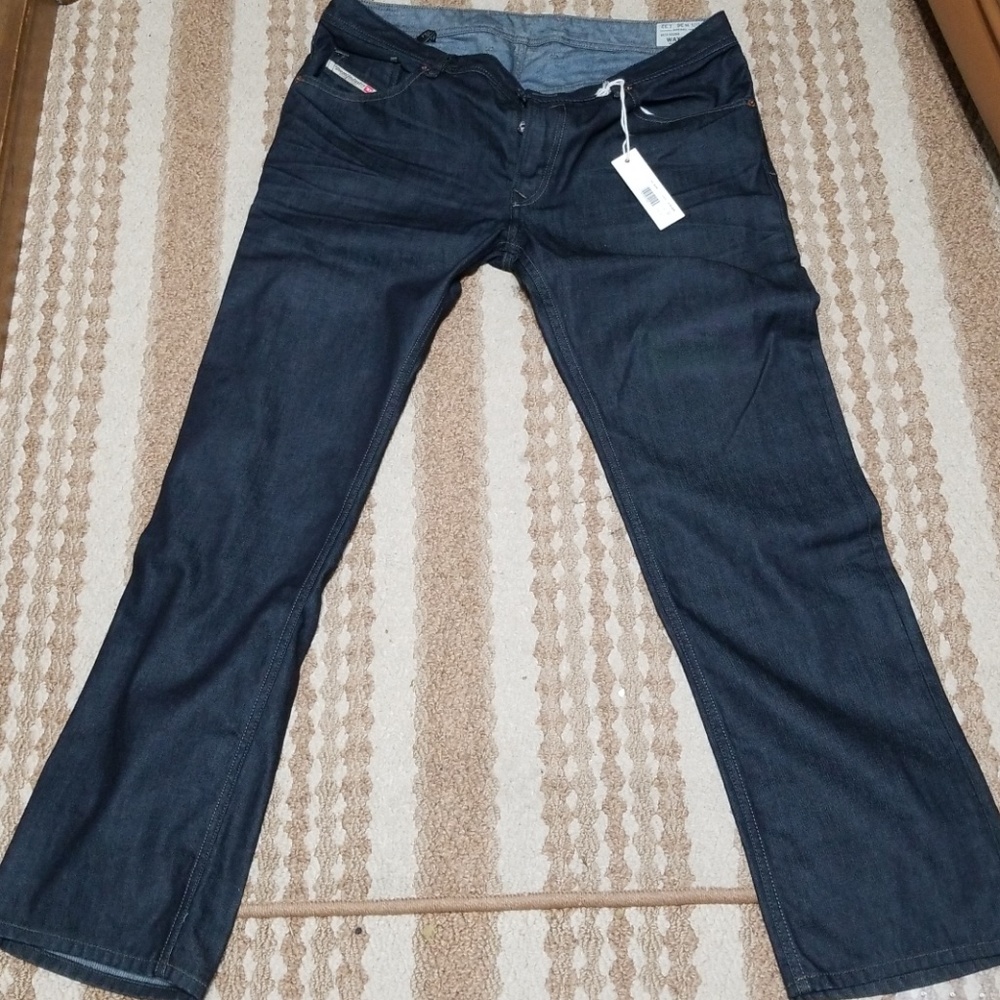 👀👉NWT Awesome Dark Wash Diesel Jeans 36x32👌👀
